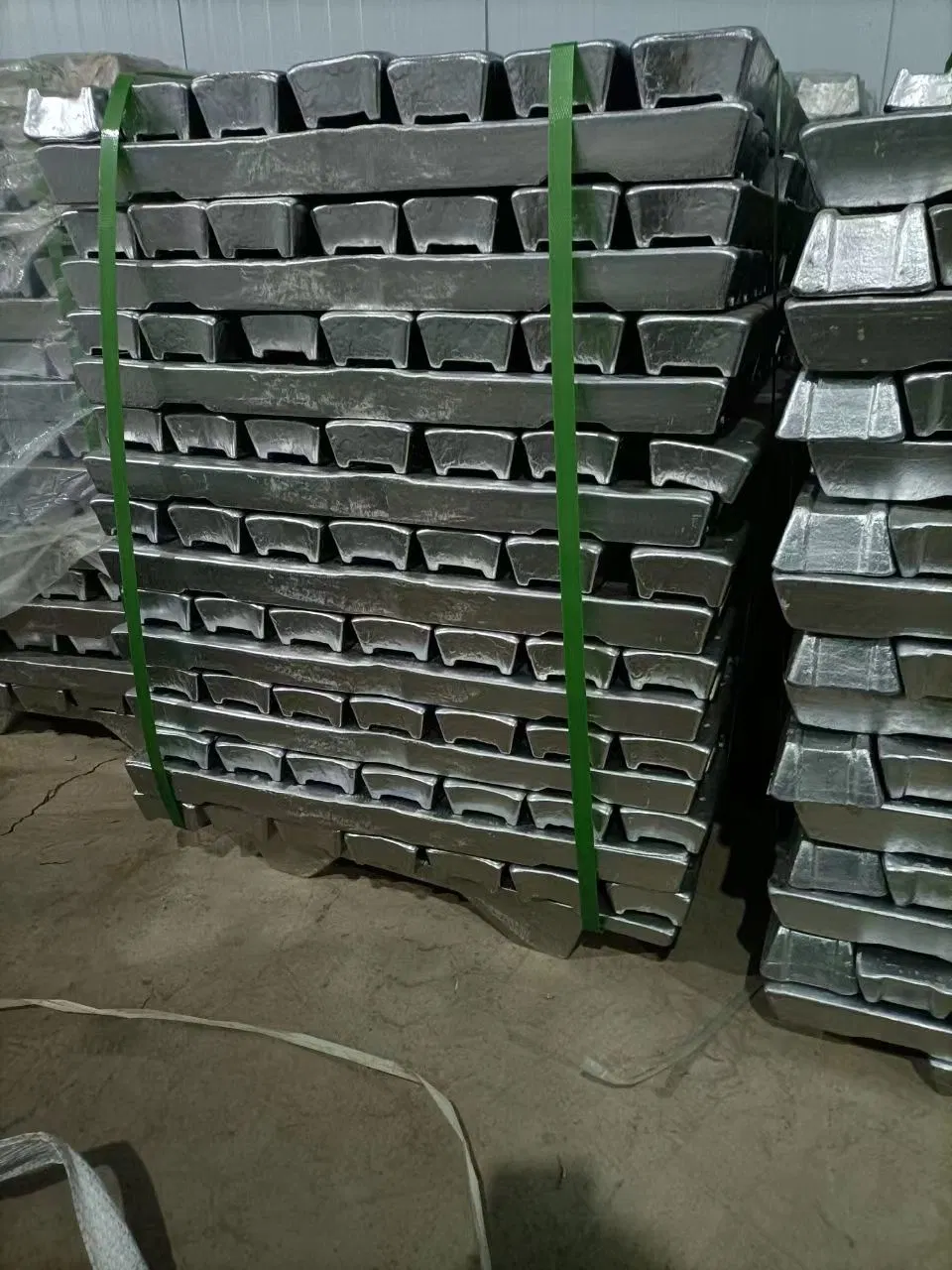 Hot Sale Chinese Suppliers Wholesale/Supplier High quality/High cost performance  Lead Ingots Zinc Ingot 99.995%