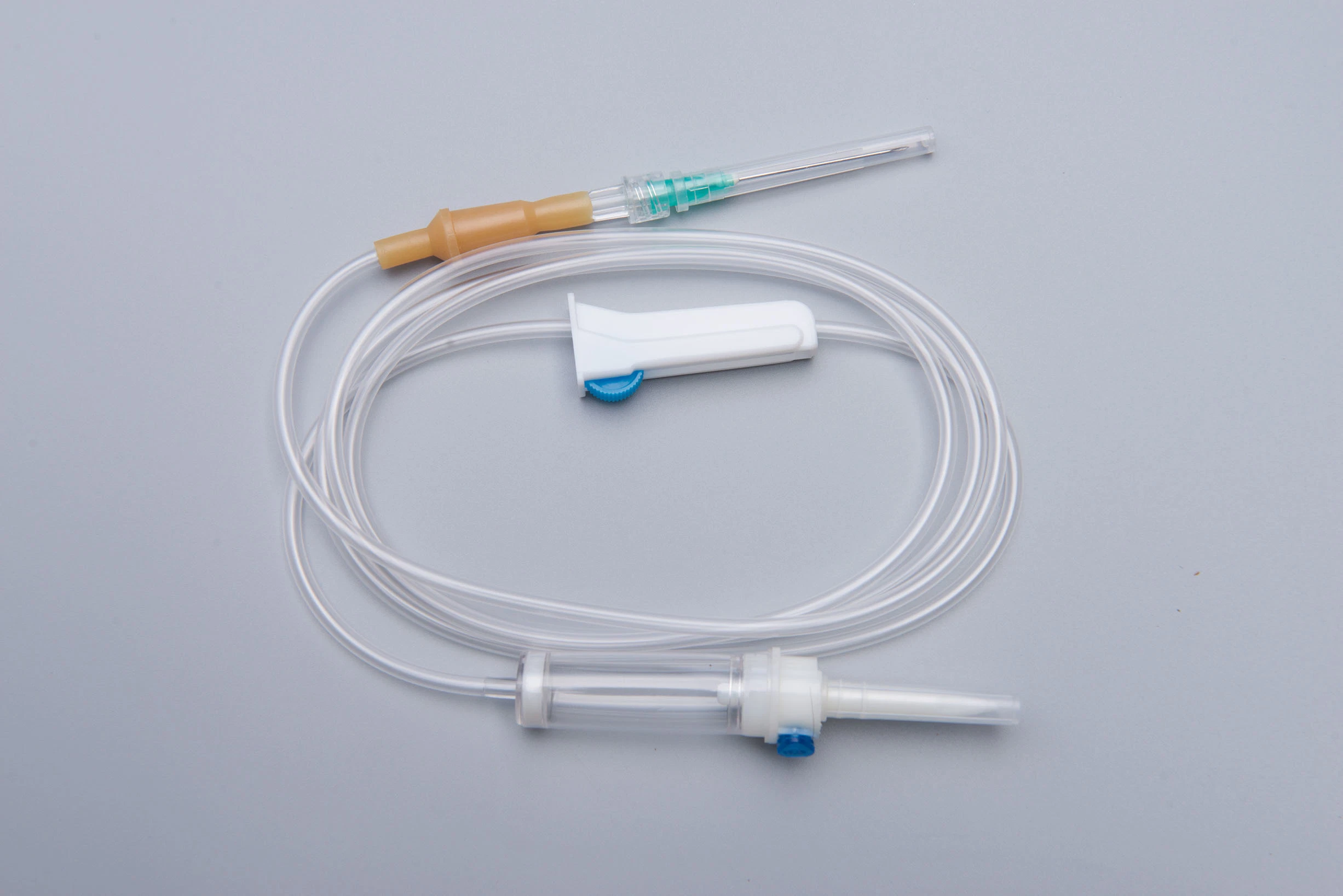 Disposable Medical Ordinary Infusion Set with Needle with CE Approval