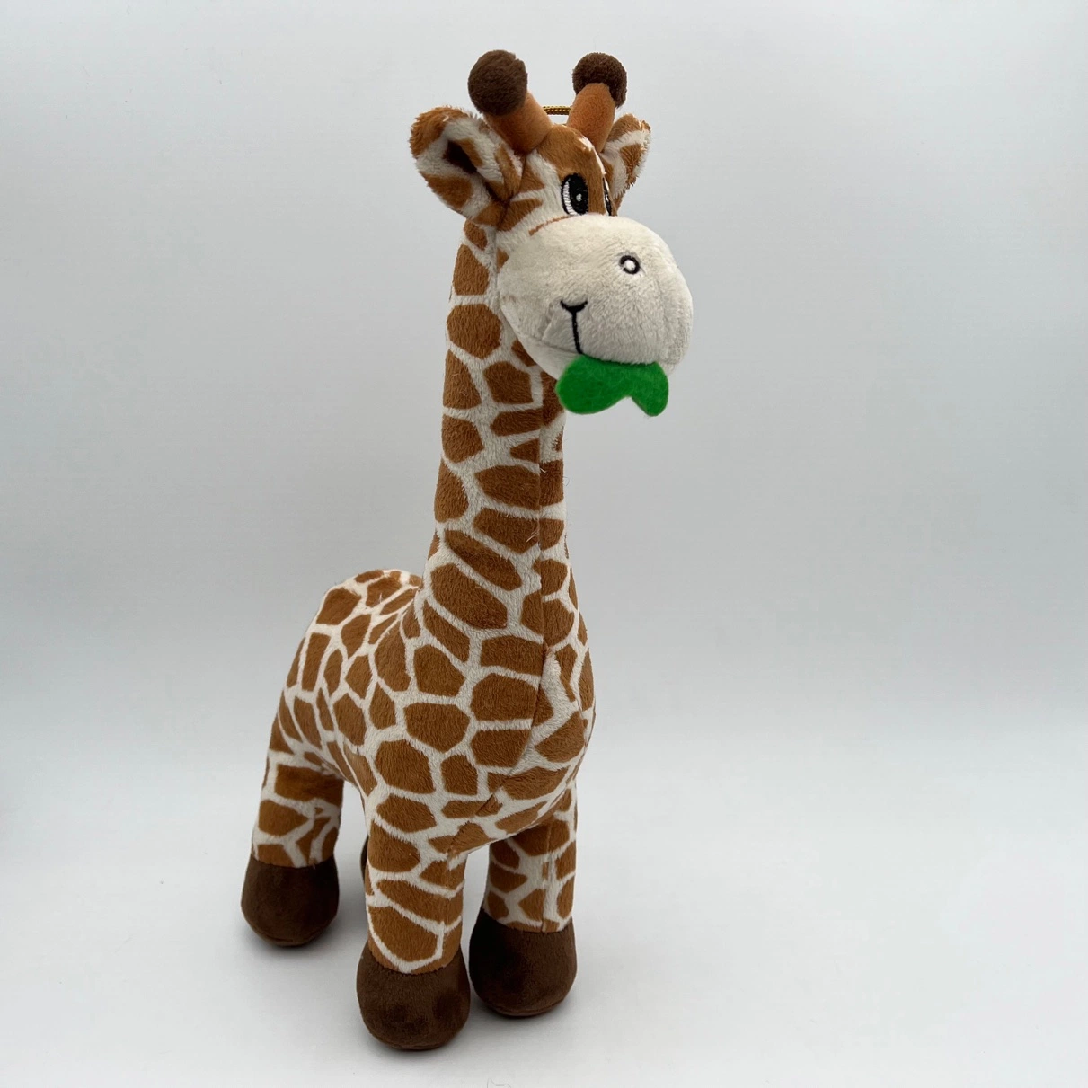 Manefacturer Customized New Designs Soft Plush Deer Cartoon Stuffed Plush Toy Giraffe with Ribbon