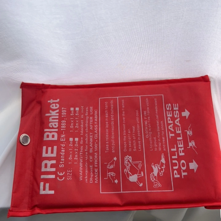 Temperature Resistance and Fiberglass Material Fire Resistant Blanket