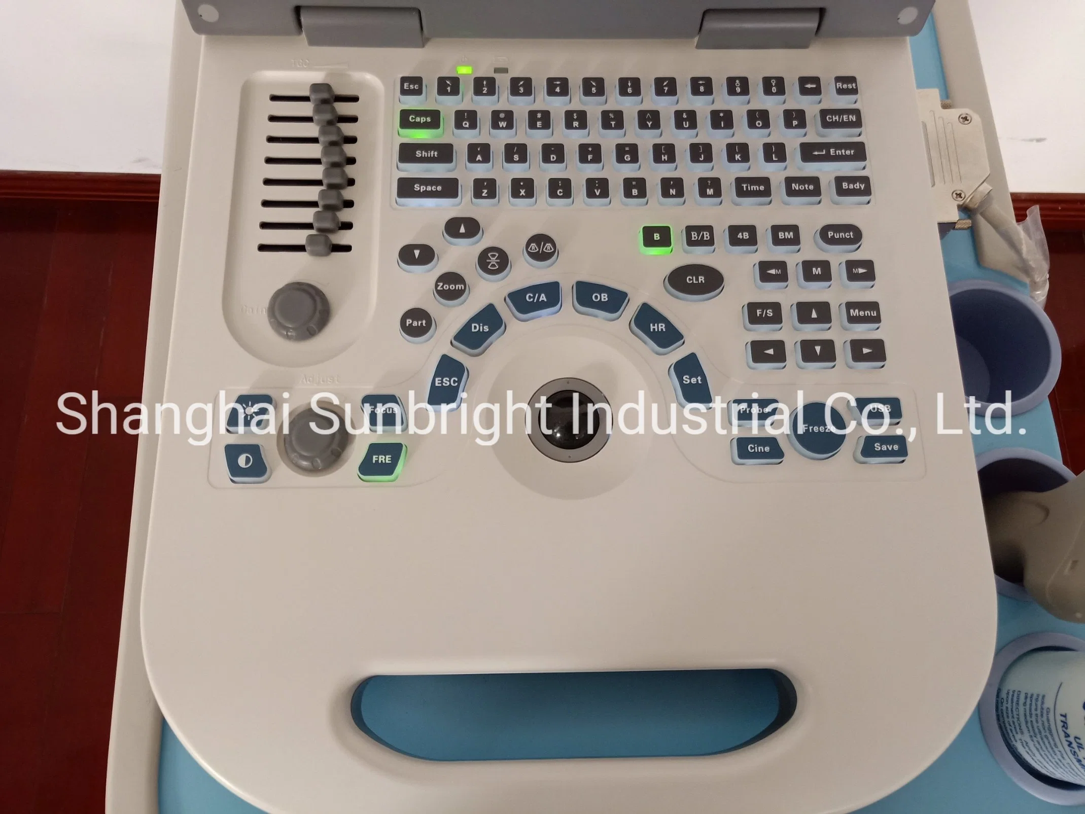 Ultrasound Sun 806g 12 pulgadas Pantalla Sistema 2D Modelo Popular