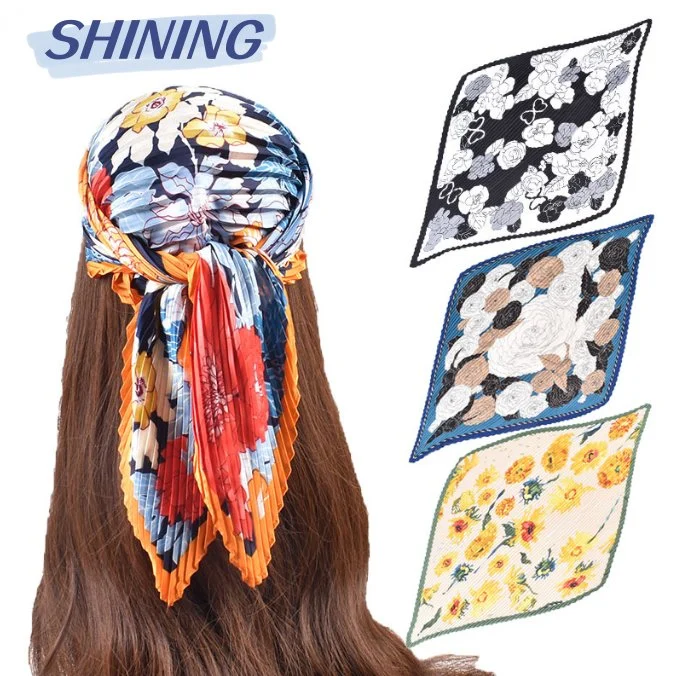 70*70cm Fular de cabeza cuadrada plisada con diseño de moda y estampado floral de poliéster