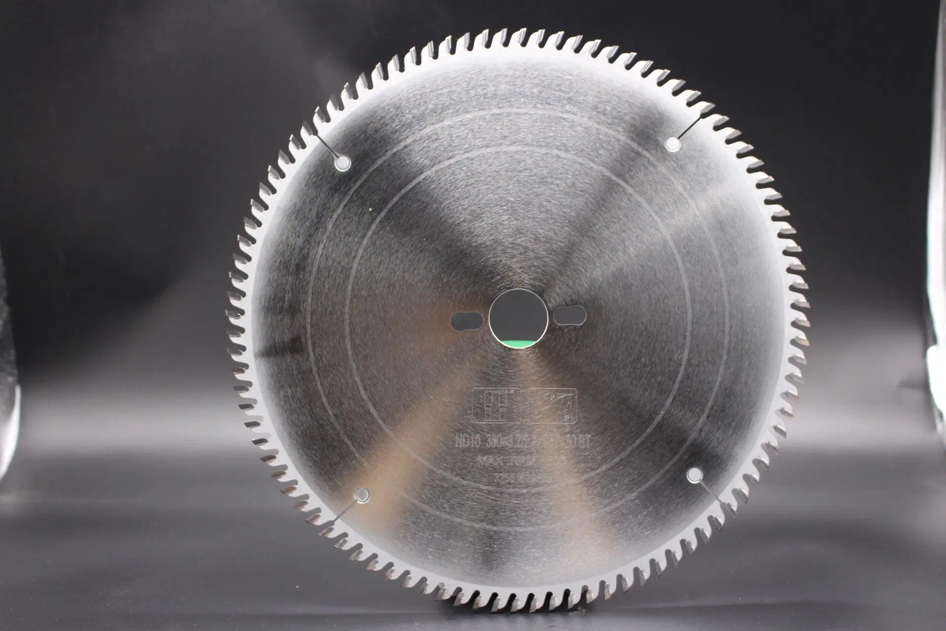 Manufacture Promotion Price Circular Wood Cut Saw Blade for Hard Wood Plyboard Chipboard MDF