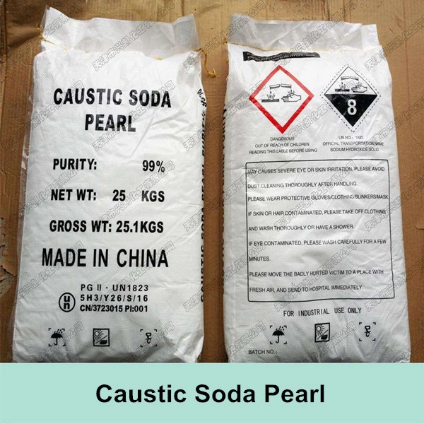 Chine Fournisseur d'usine Flocons de soude caustique / Hydroxyde de sodium 99% CAS 1310-73-2