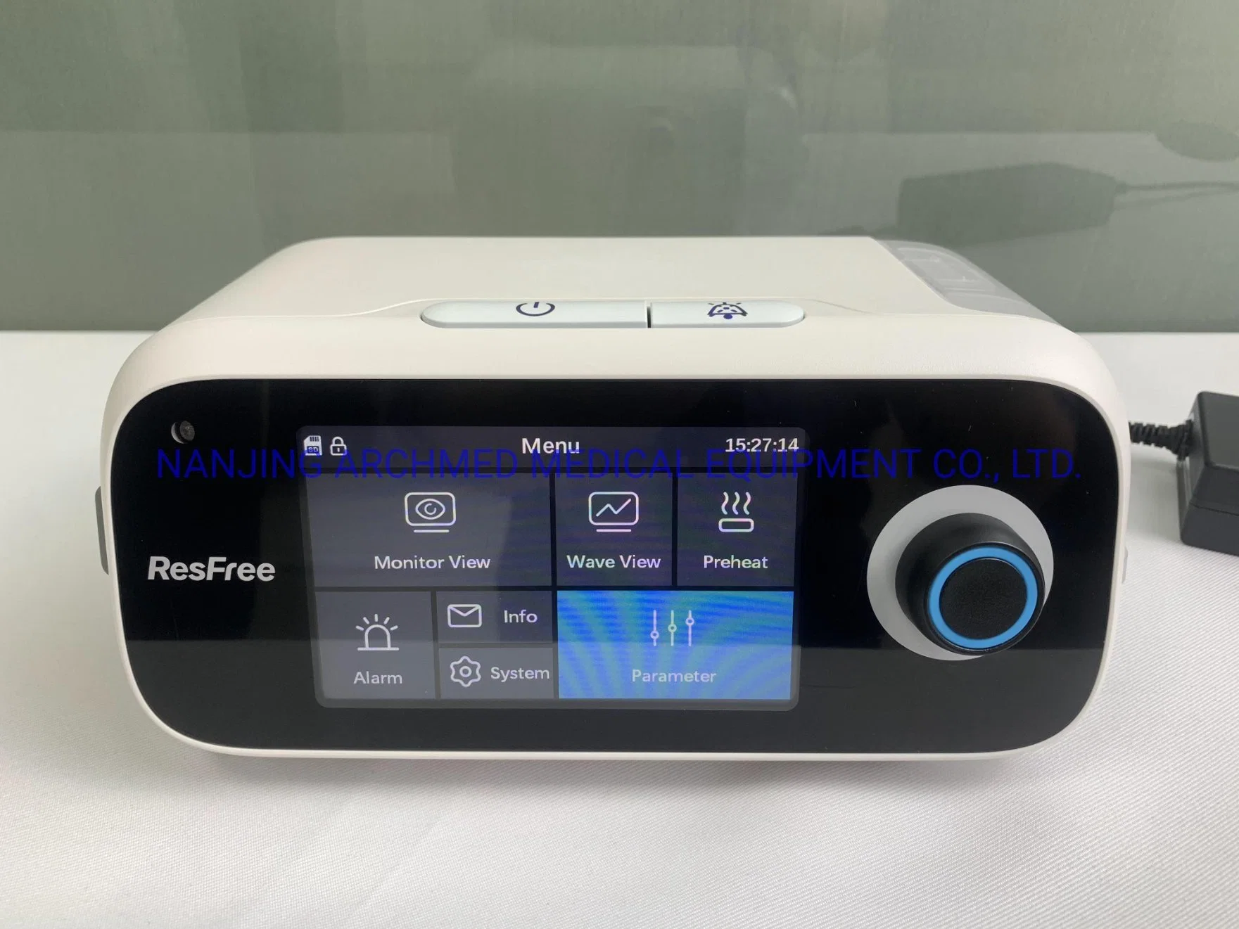 Medical Equipment Portable Auto CPAP Apap Breathing Machine for Sleep Apnea Treatment with 3.5&prime; &prime; Screen
