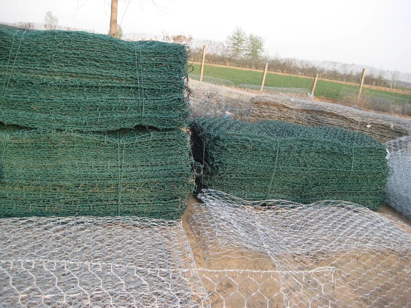 Electro Galvanised Welded Mesh Fence / PVC Coated Welded Wire Mesh for Fence Panel