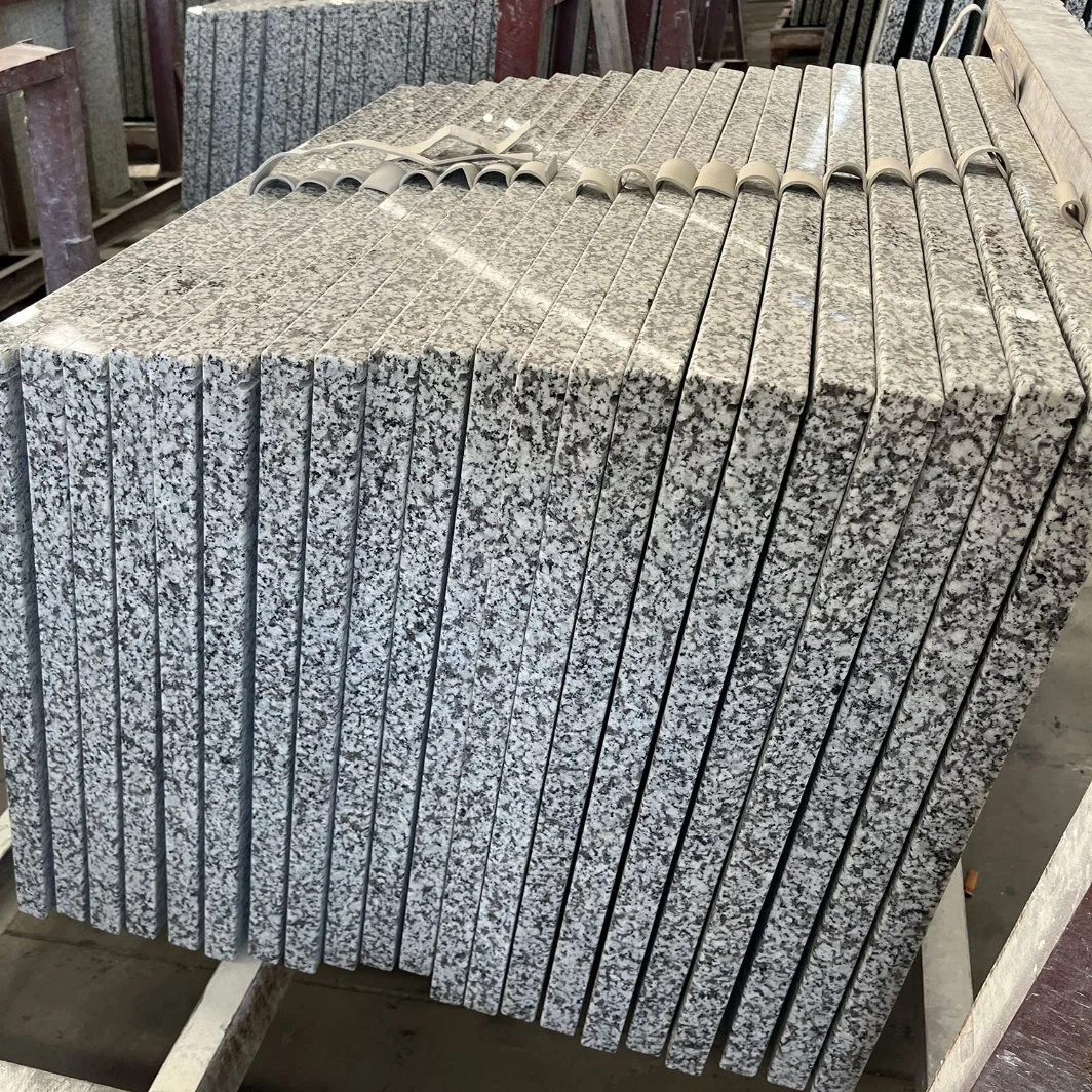 Günstigste China White Grey Granit Arbeitsplatte Arbeitsplatte Küche Insel Top