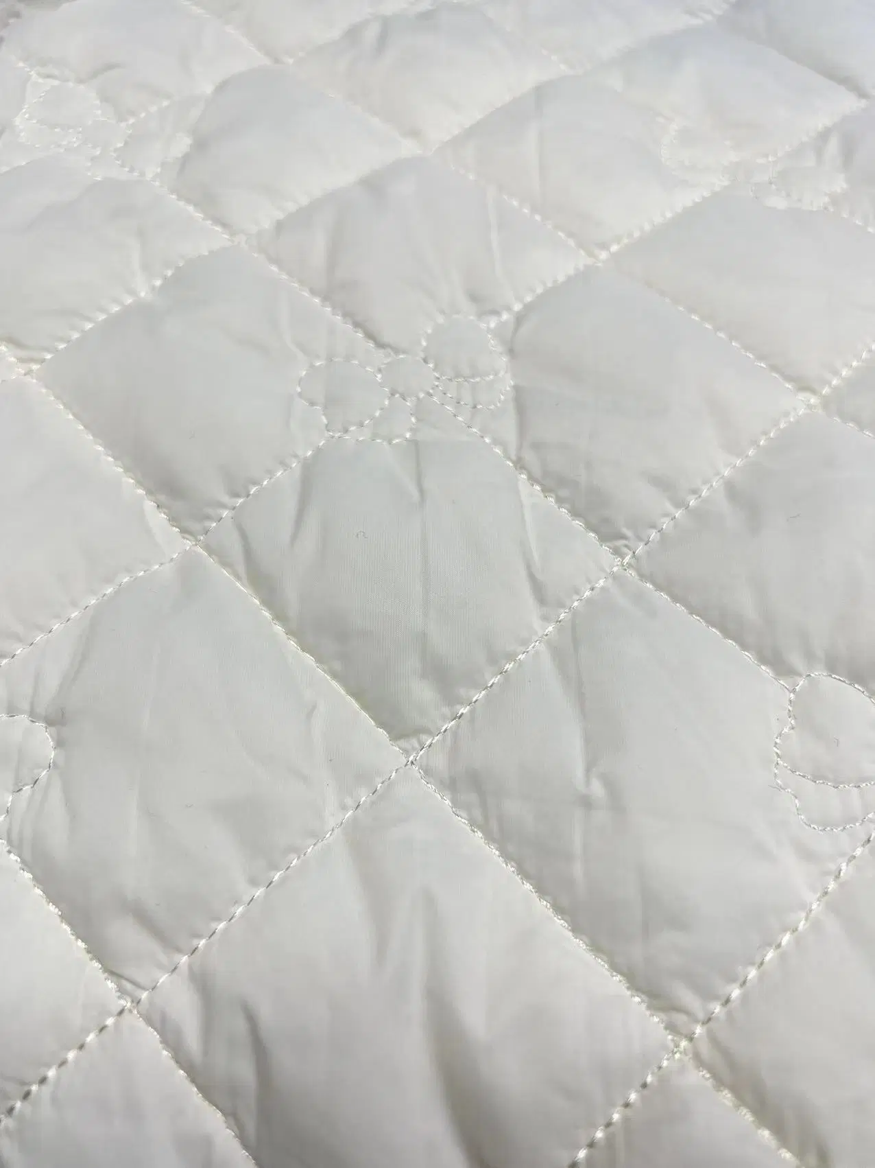 Imitation Silk Padded Fabric Double Side Quilted Fabric Nylon Jacket Fabric