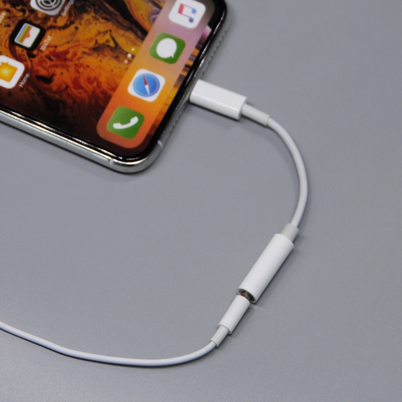 Adaptador de auriculares de calidad de sonido sin pérdidas para el iPhone 7 8 X Adaptador de audio auxiliar para el rayo a 3.5mm Cable Adaptador de conector de auriculares