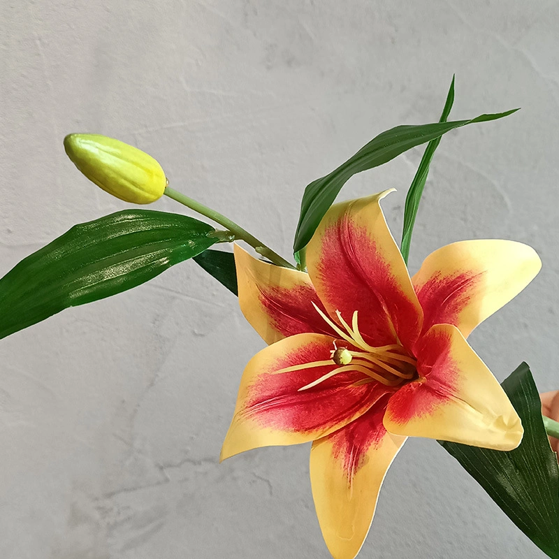 Realistic Bouquet Lily Artificial Flower for Wedding Home Decoration