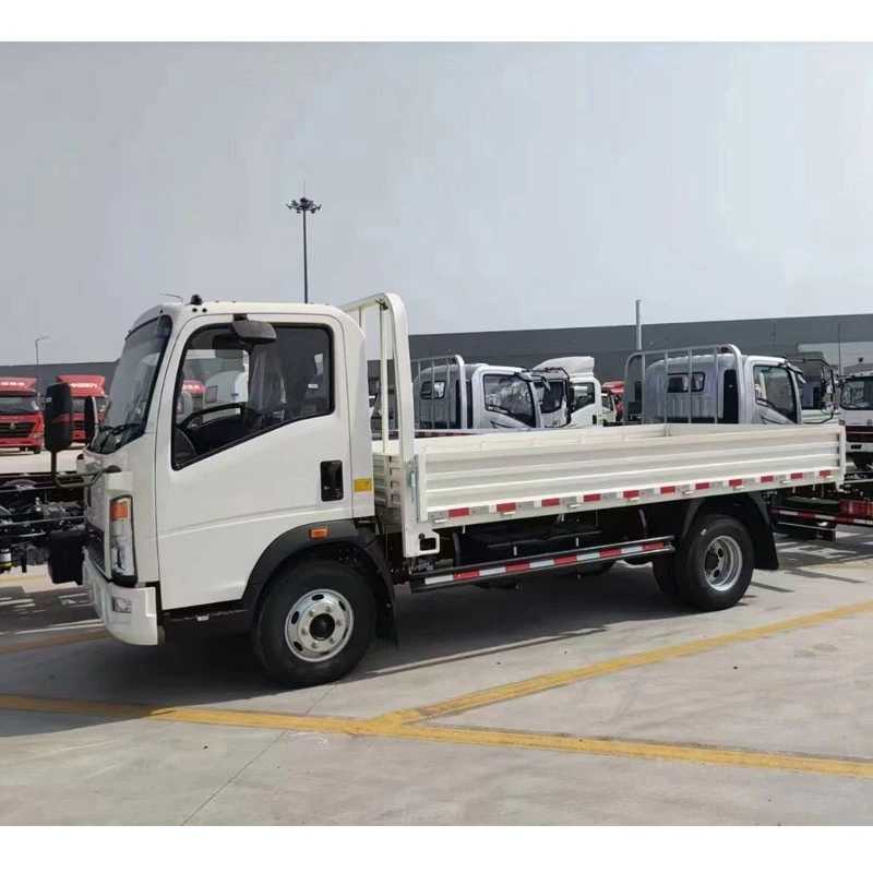 HOWO General Cargo Truck with Efficient Loading Capacity