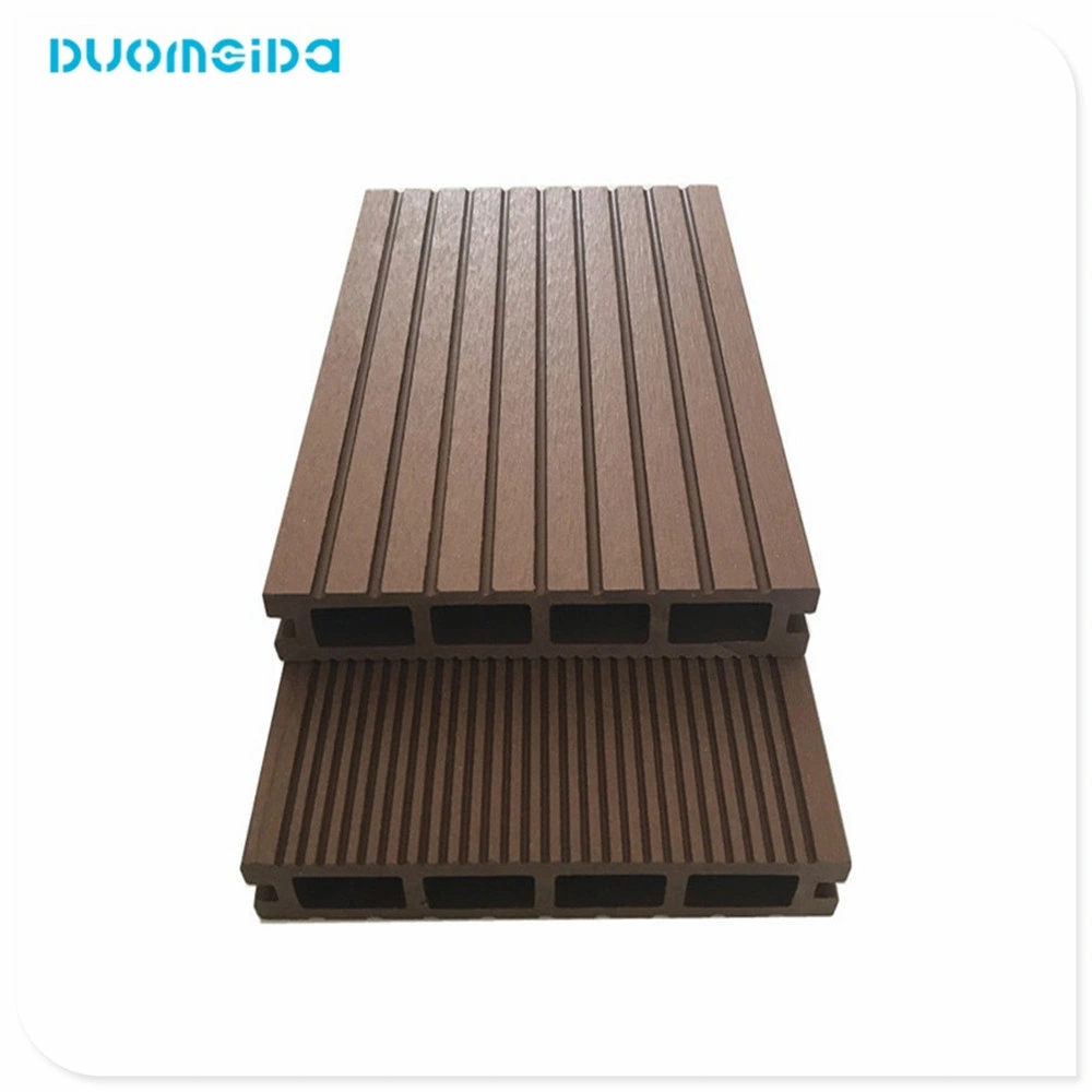 Factory Directly Wholesale/Supplier Outdoor WPC Wood Plastic Composite Deep Wood Grain Decking