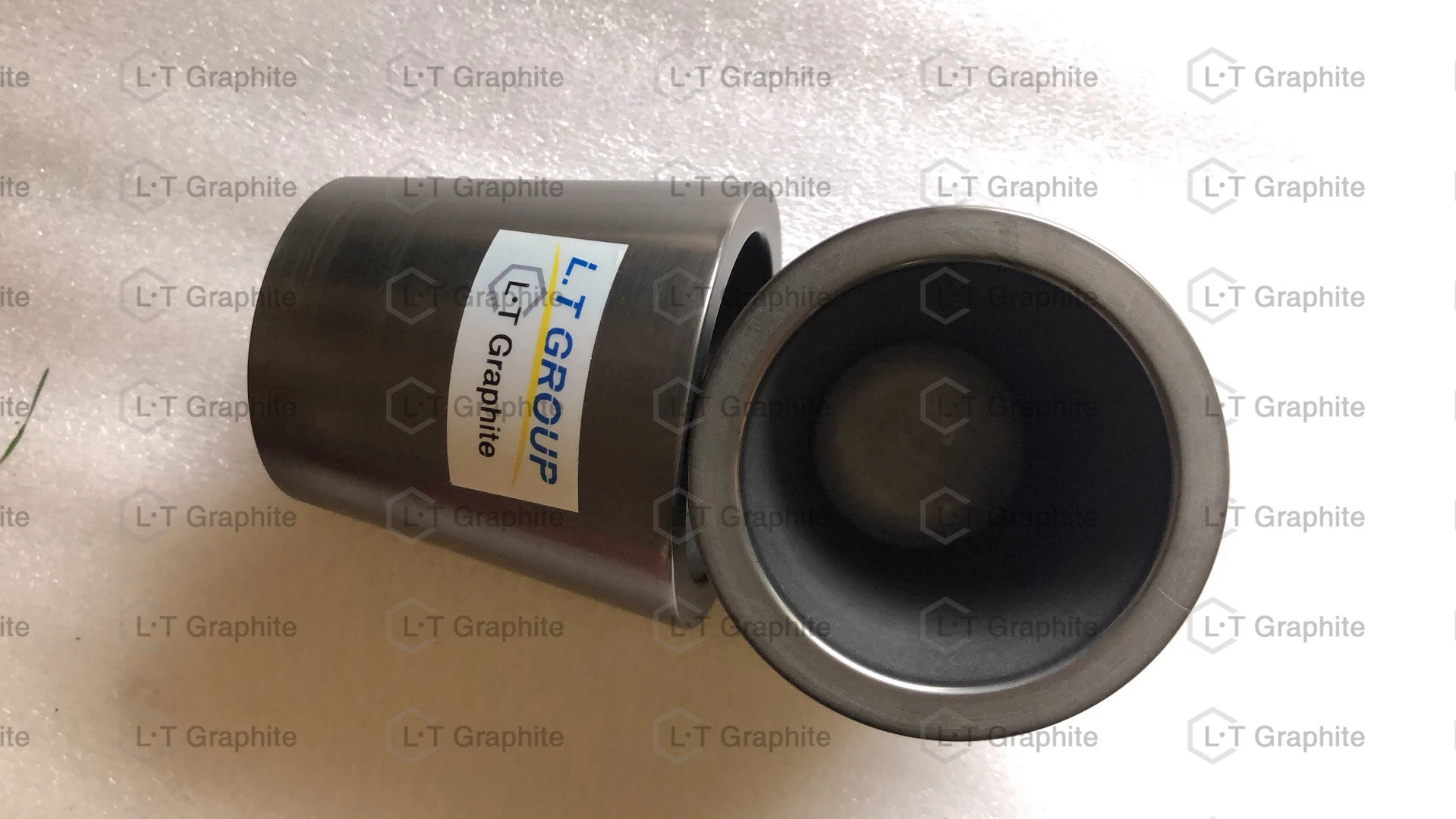 Chamotte Graphite Crucible Products for Melting Non-Ferrous Metals