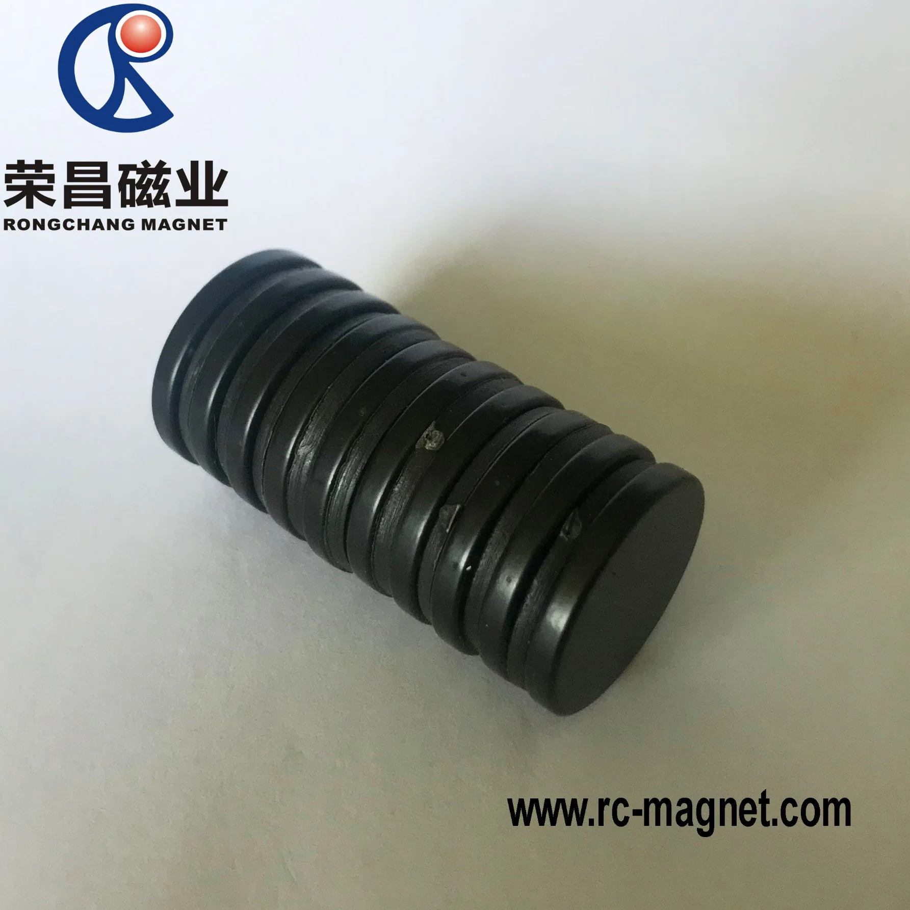 Wholesale/Supplier Strong Powerful High quality/High cost performance  Performance Cylidner Disc Ferrite Magnet Rcmag