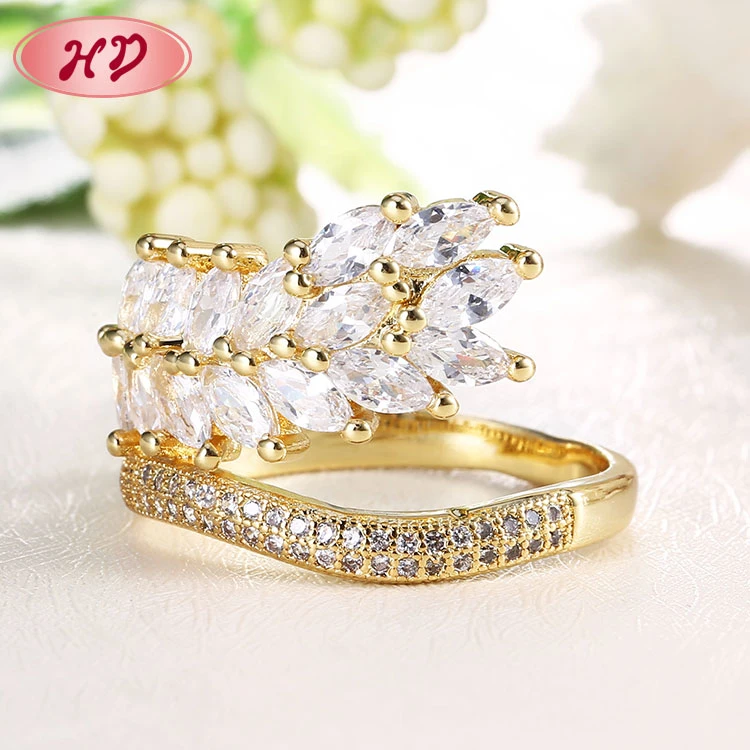 Fashion Gold Plating Rings Jewelry Women Modern Engagement Wedding Ring