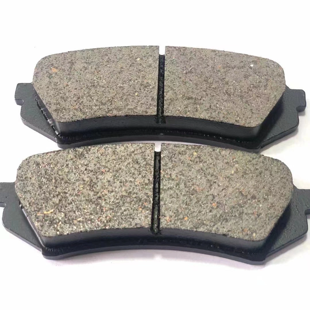 Automotive Front and Rear Wheel Brake Pads, Ceramic Semi Metal Friction Blocks