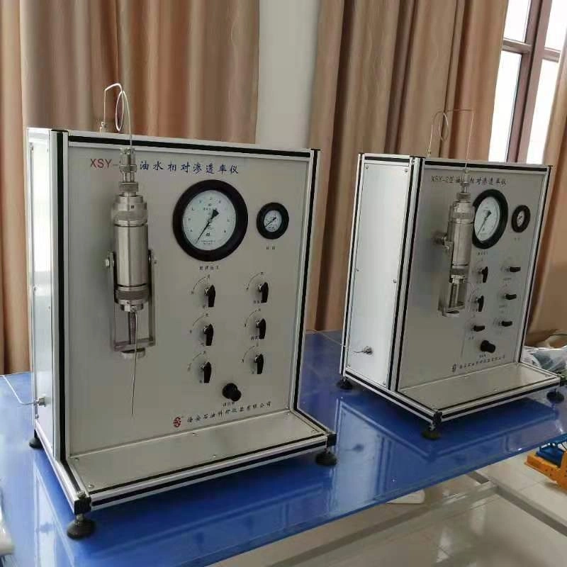 High Temperature/Pressure Oil-Water Relative Permeability Reaction Device