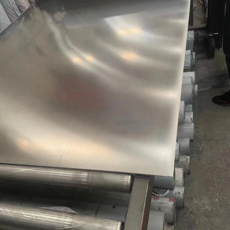 Factory Supply ASTM AISI Hot Rolled Black Surface SUS304 1.4404 0.4mm Thickness Melting Point Stainless Steel Sheets Kitchen and Bathroom Cabinets Prices Per Kg