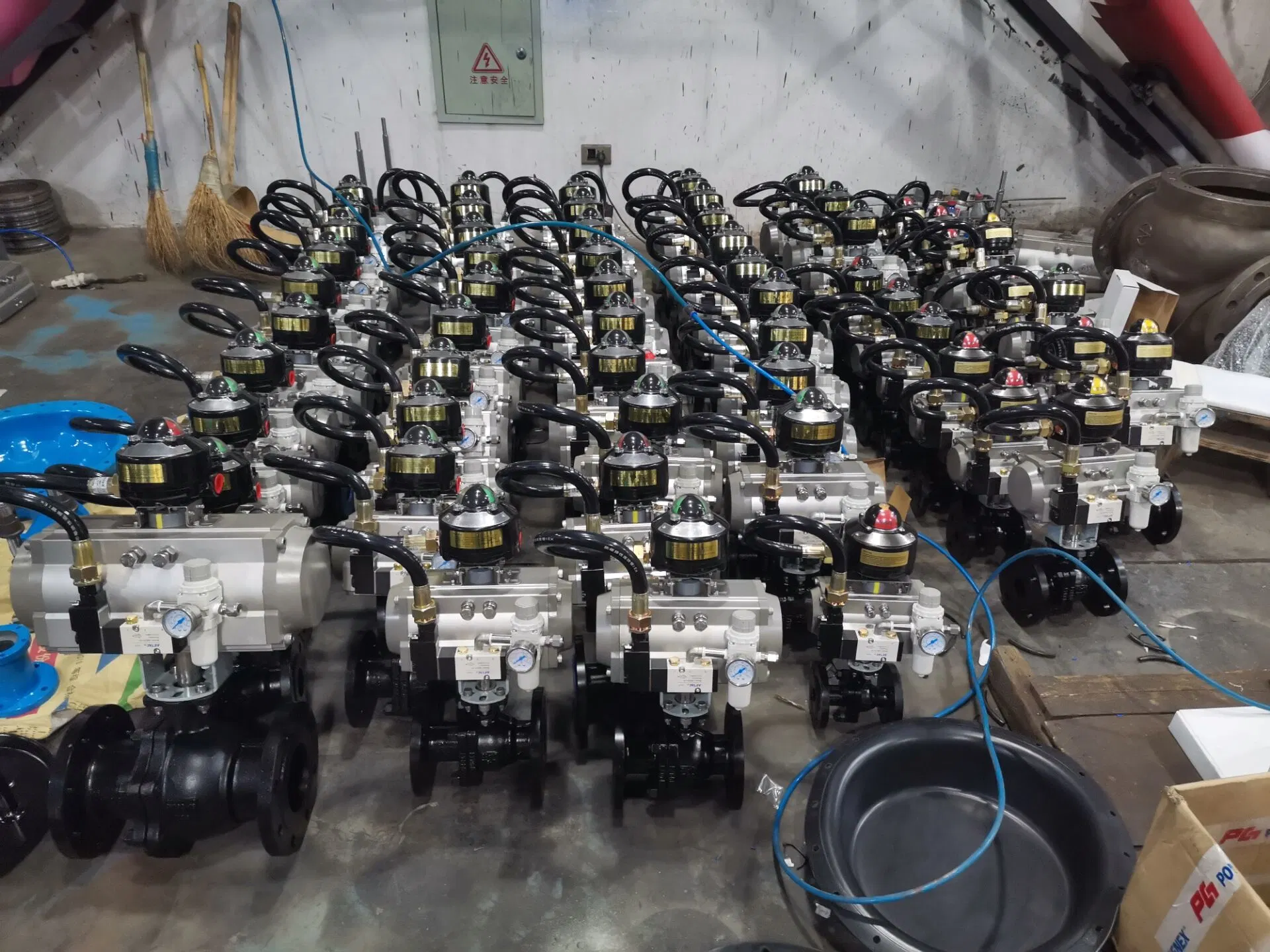 Pneumatic Sanitary Ball Valve with 3-Piece Welding Connection