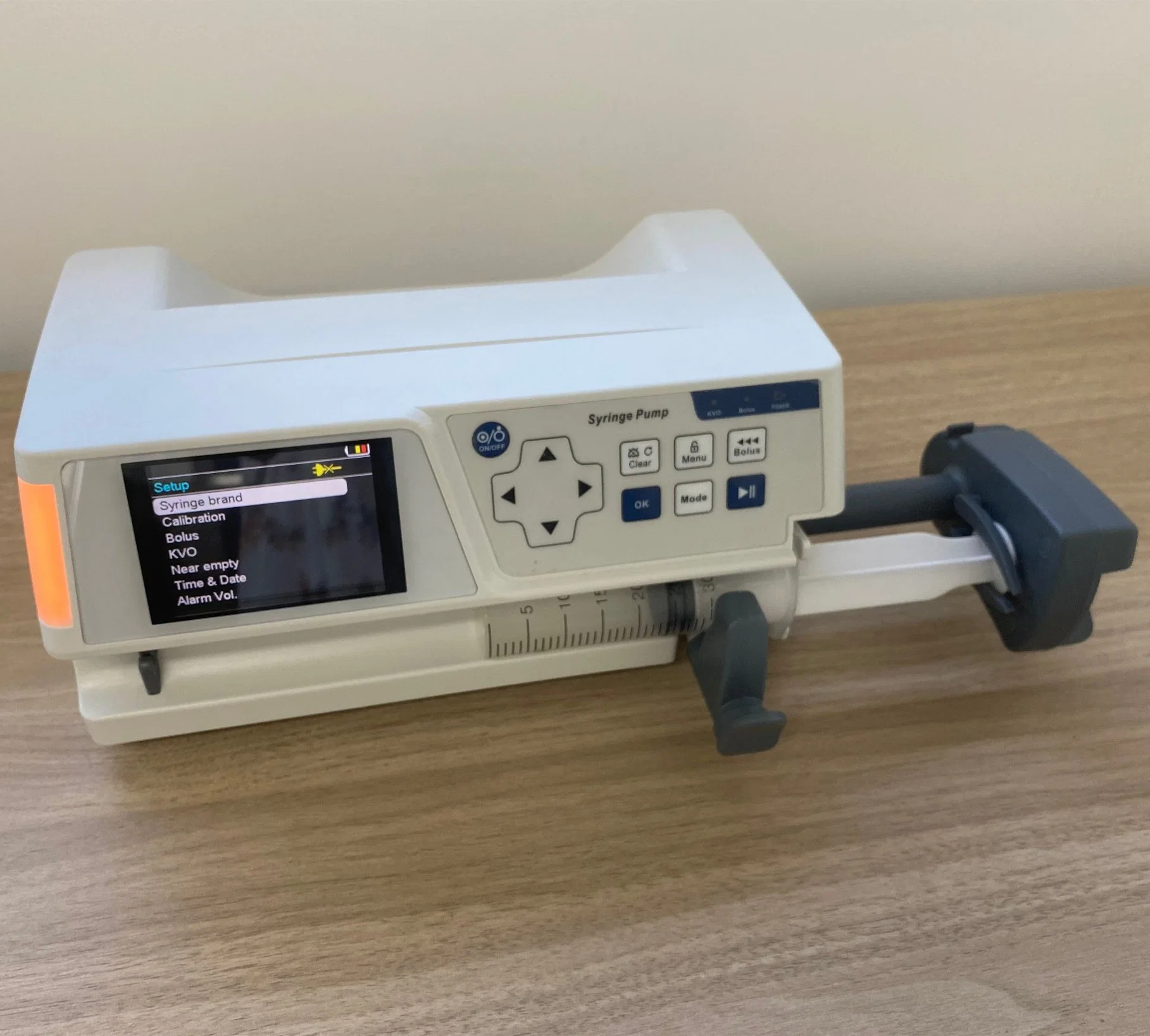 CE & ISO Approved Medical Automatic Smart Infusion Pump Single Channel Syringe Pump