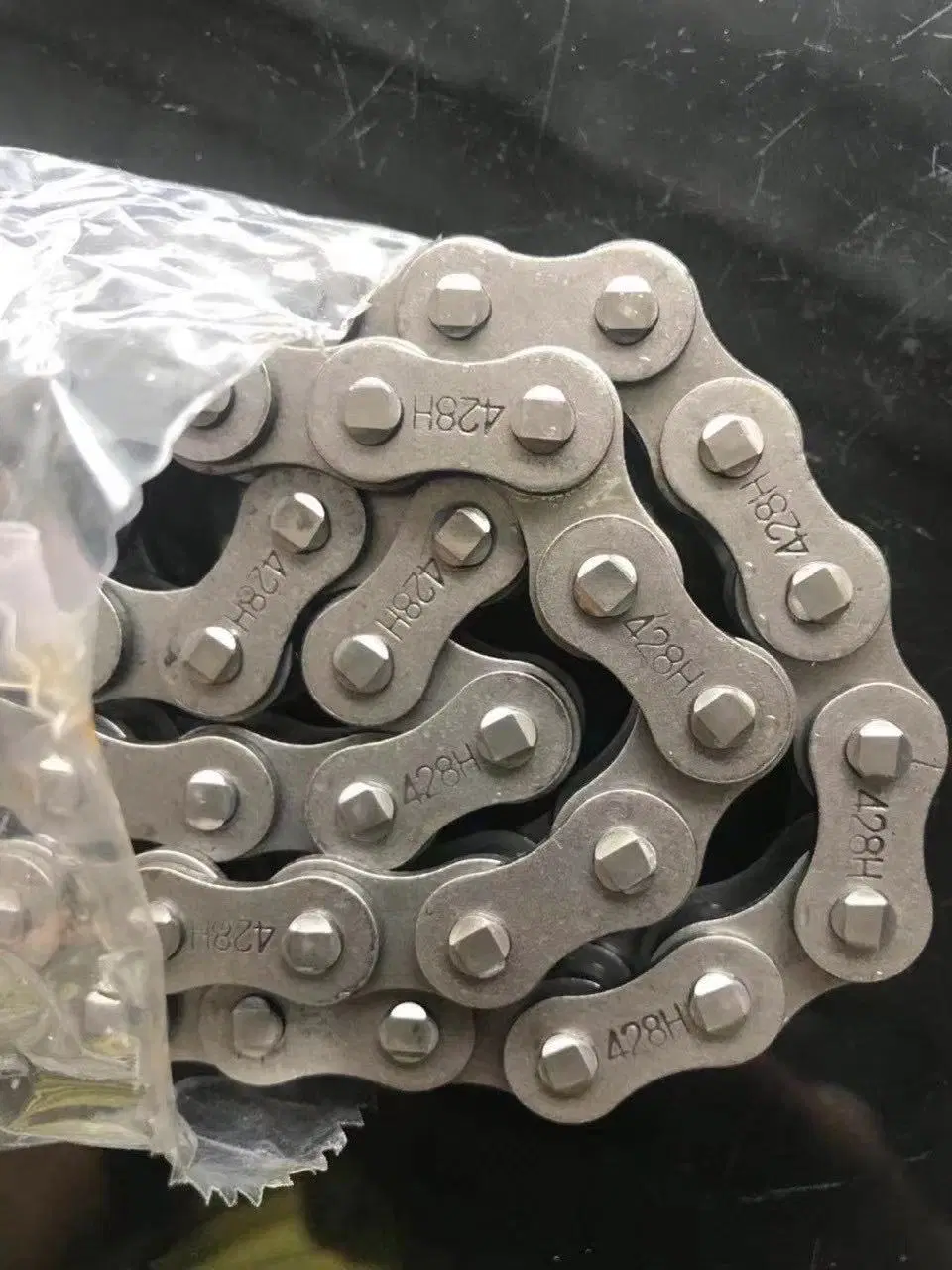 Motorcycle Parts Motorcycle 40mn Steel Roller Chain of 428