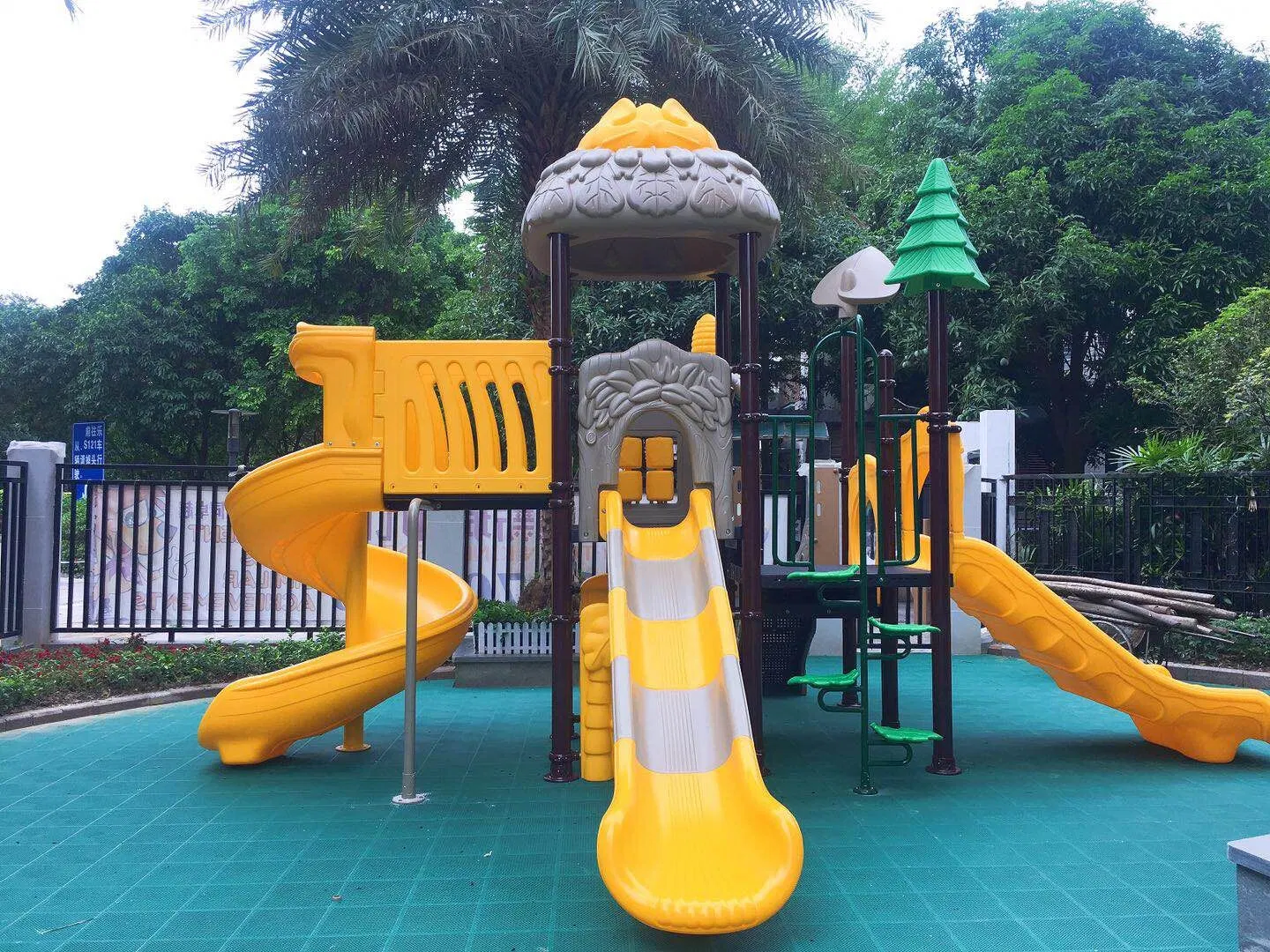 Outdoor Amusement Park Equipment Children's Outdoor Playground Equipment