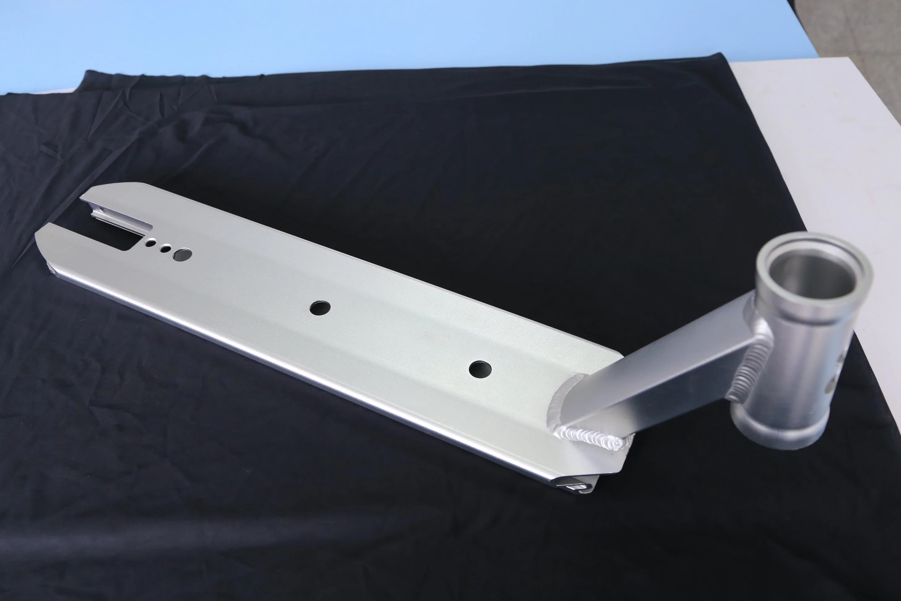 Aluminium Extrusion Profile Scooter Board Punching Parts