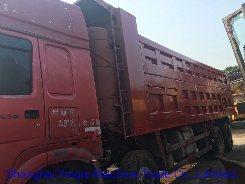 HOWO Used Dump Truck with 12 Tyres