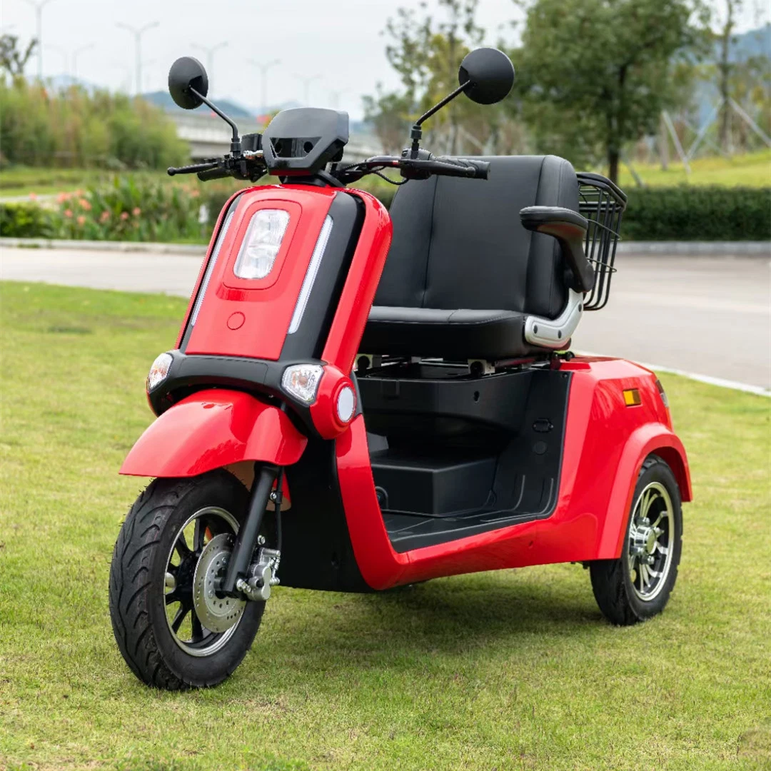 Tres ruedas High-Power configuración alta grasa neumático con Cortavientos triciclo eléctrico del motor de 650W