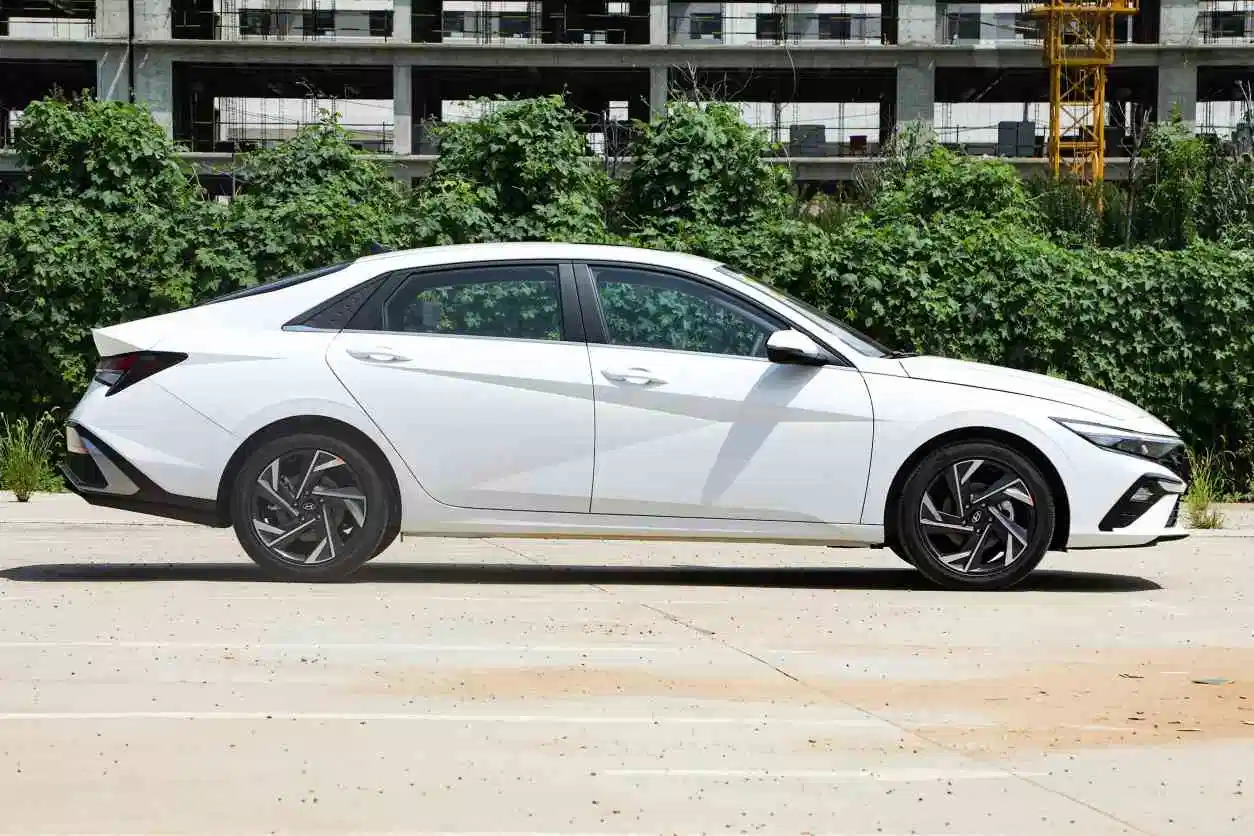 2023 Hyundai Elantra Fuel Car Gasoline Cars Sedan Luxry Used Car