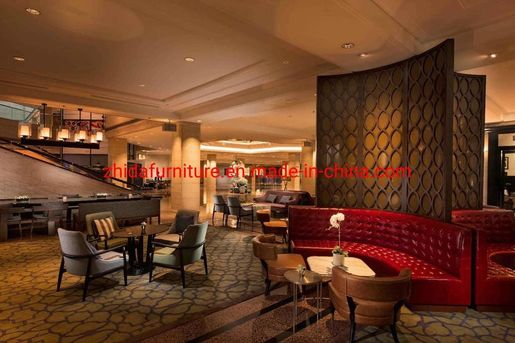 Luxus 4 Sterne Hotel Möbel Lobby Öffentlicher Bereich Rezeptionsmöbel Curved Chesterfield Ledersofa Set mit Freizeit-Stuhl