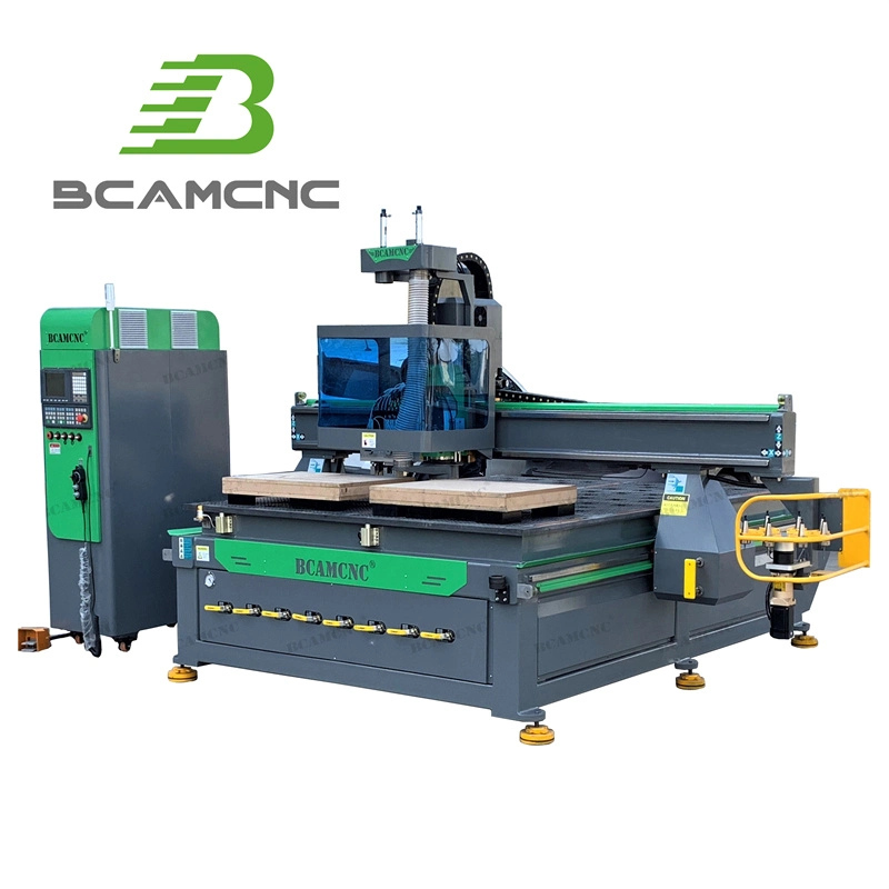 3 Axis CNC Router Atc Wood Carving Machine 2030 for Cabinet Side Drilling