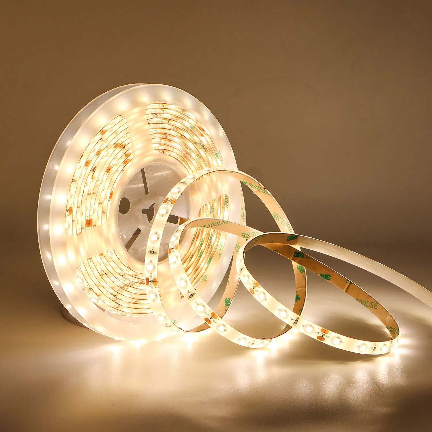 Wasserdichte LED-Streifen-Leuchte mit hoher Helligkeit SMD 2835 Aluminiumprofil Für Schlafzimmer
