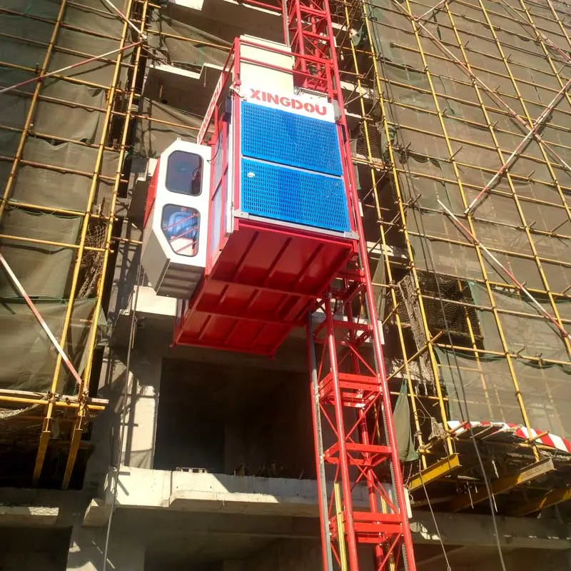 High Load Cnostruction Building Hoist Elevator with Safety Device and Other Construction Machinery Parts