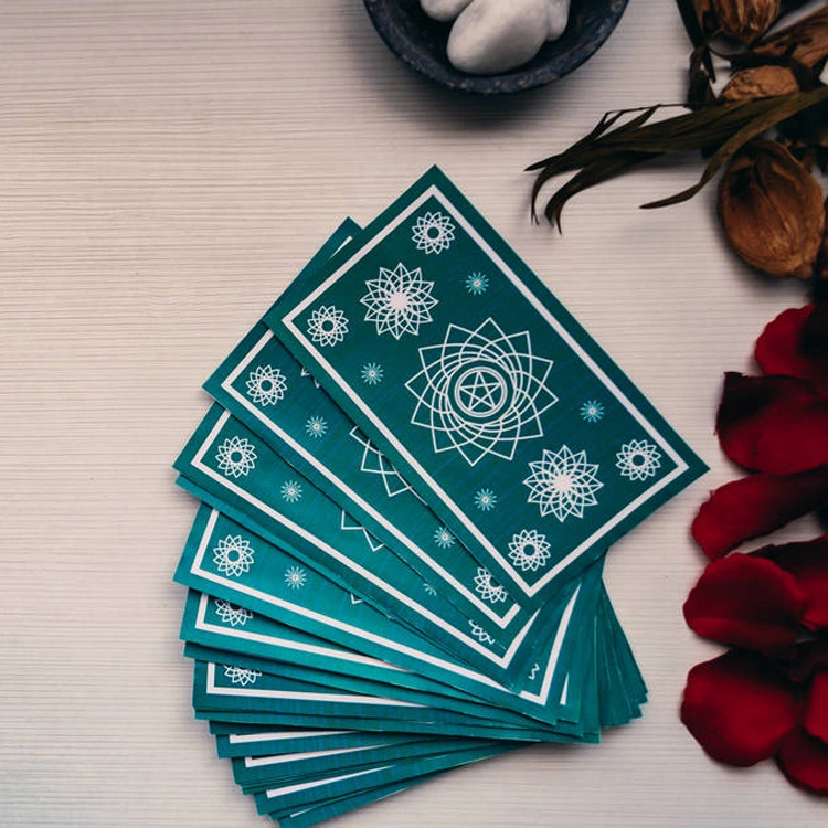 Tarot personalizado cartões de jogos com papel de alta qualidade Cartões Tarot Deck Oracle Impressão grossista reprodução fábrica de cartão