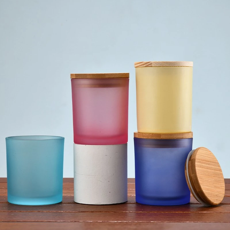 Wholesale Colorful Frosted Glass Candle Jars with Bamboo Lid for Home Direction and Gift