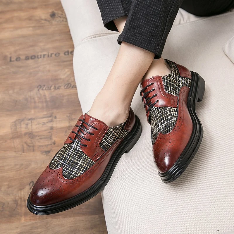 Male Fashion Leather Brock Dress Shoes for Men