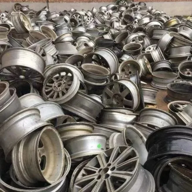 Cubos de roda para carros usados reciclados em saldos