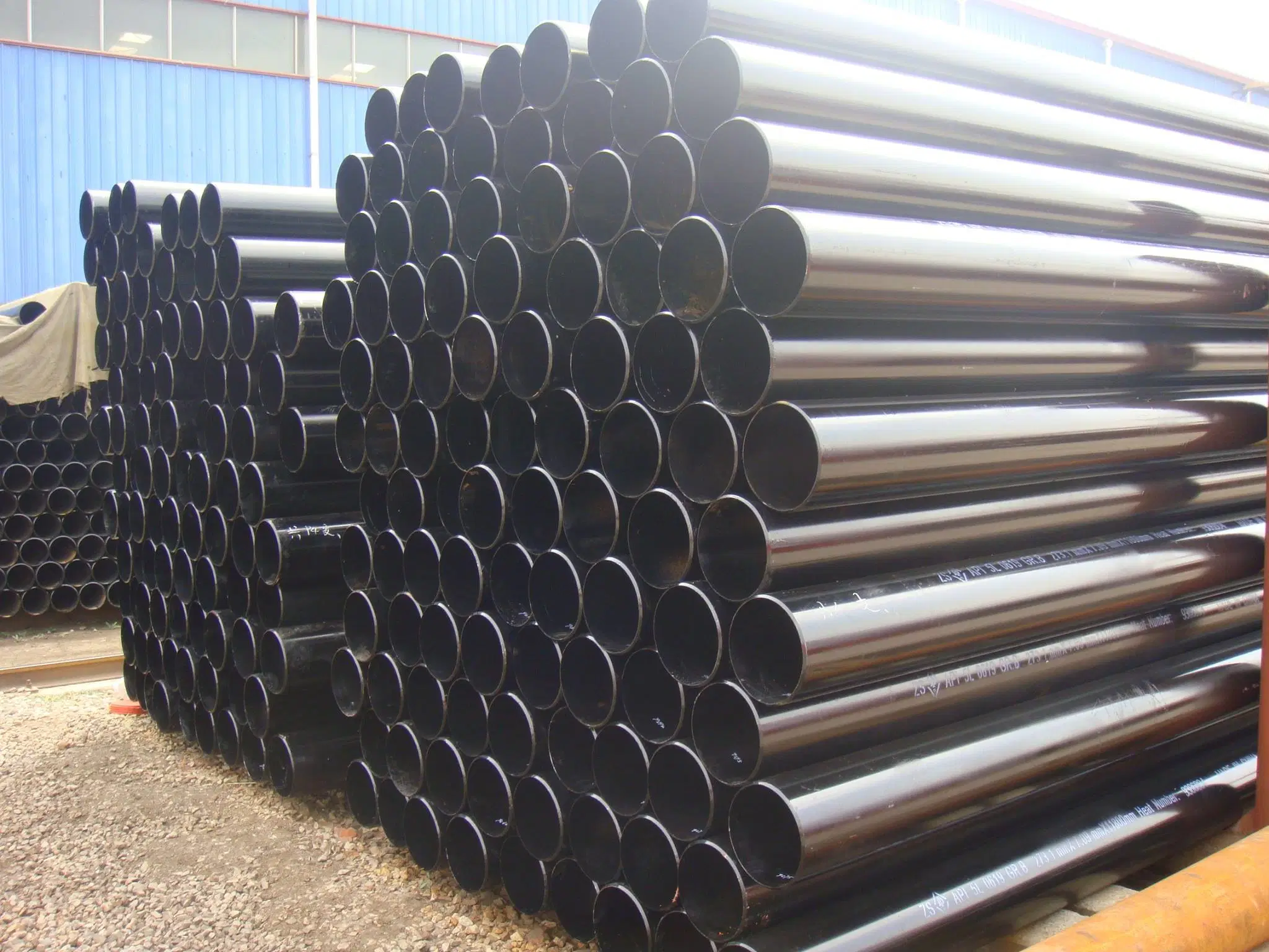 China Price Negotiable Q235B ERW Steel Pipe ERW Hot-Rolled Carbon Steel Pipe for Car Used Tubing