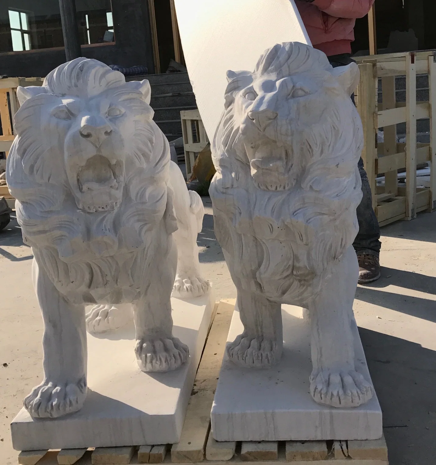 León de piedra de mármol personalizado esculturas de animales de talla en Mármol de León estatua para decoración