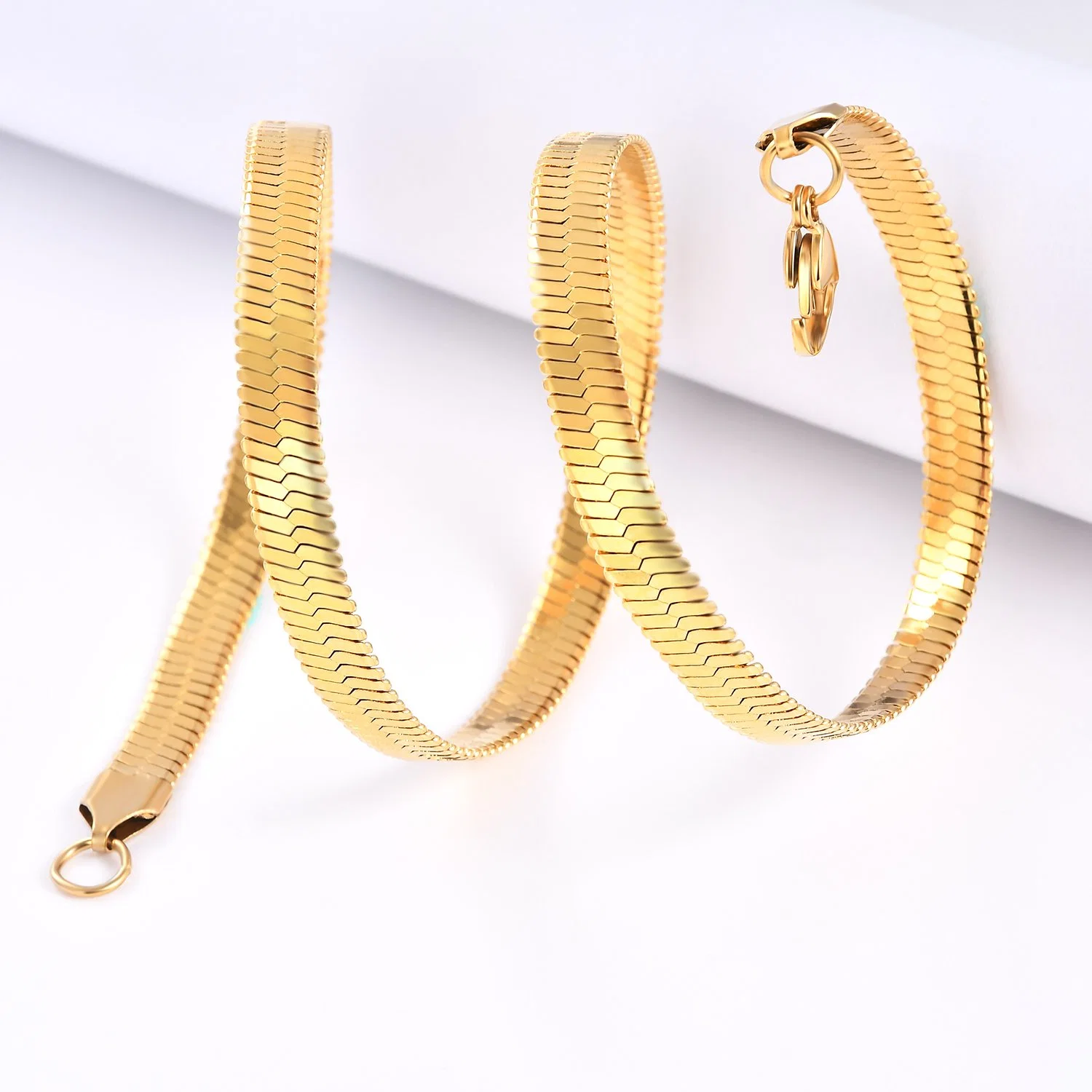 316L Stainless Steel 18K Gold Plated 2mm 3mm 4mm 5mm Width Herringbone Necklaces for Unisex in Stock