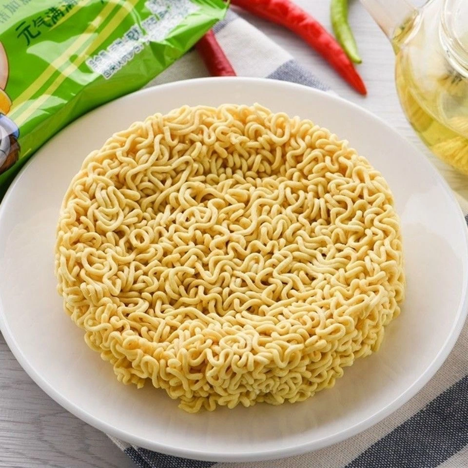 Plat de pain plat instantané de nouilles séchées de Ramen à friture