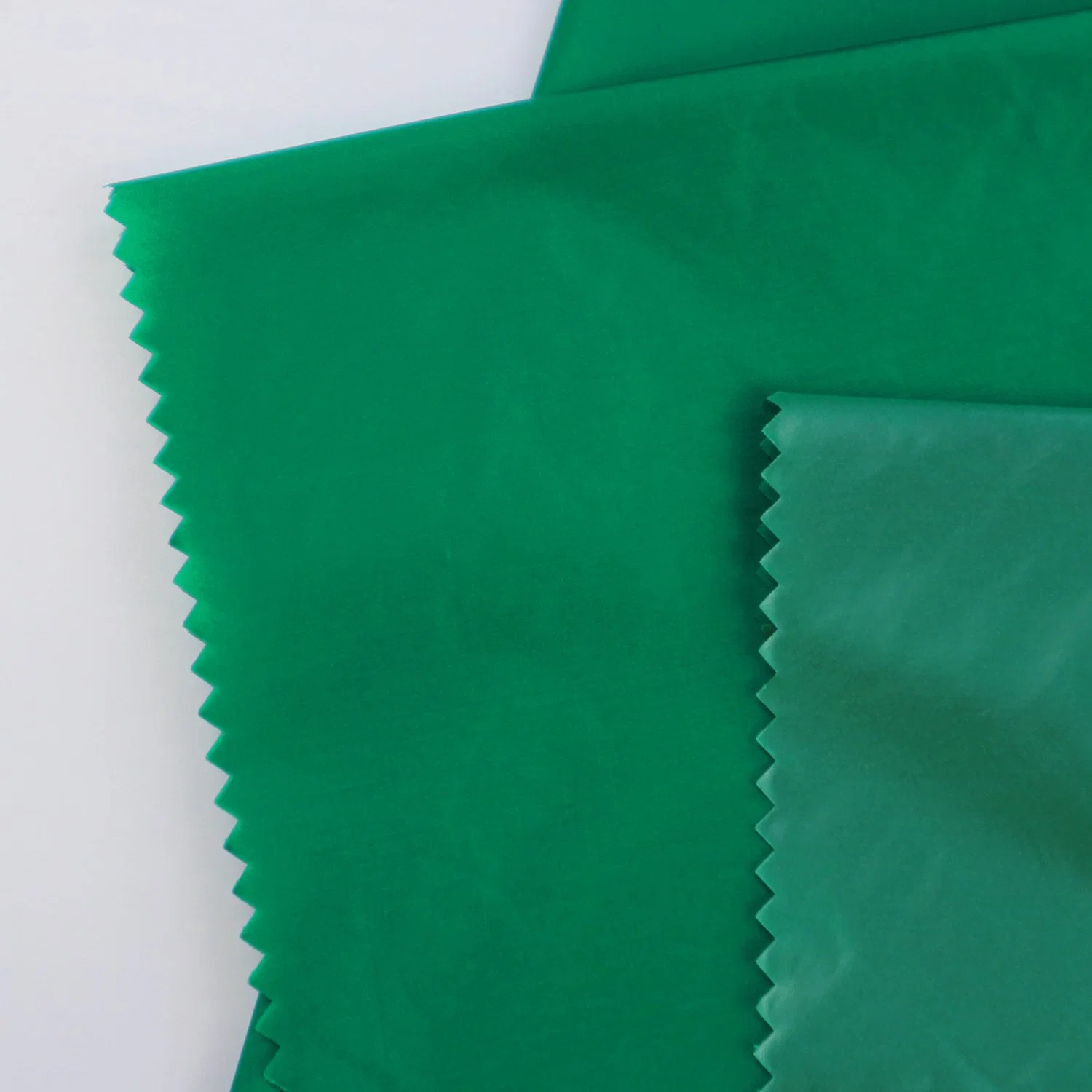 100% Dull Nylon Taffeta Fabric with Lamination for Garments