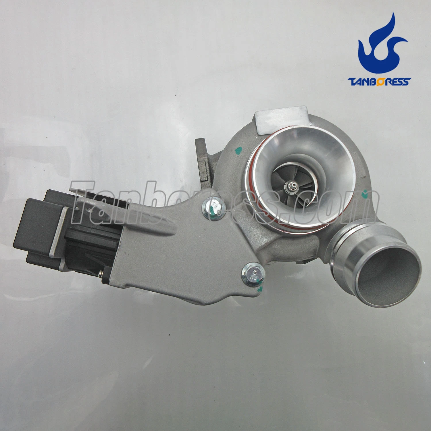 Turbocompresseur de bonne qualité avec actionneur 49135-05895 4724686 TF035HL pour BMW Pièces de turbo de turbine N47D20 N47OL