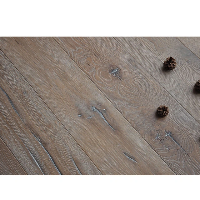 Worn Grey Natural White Oak Solid Wood+Flooring Hot Sale in USA Distressed Oak Engineered Hardwood Flooring