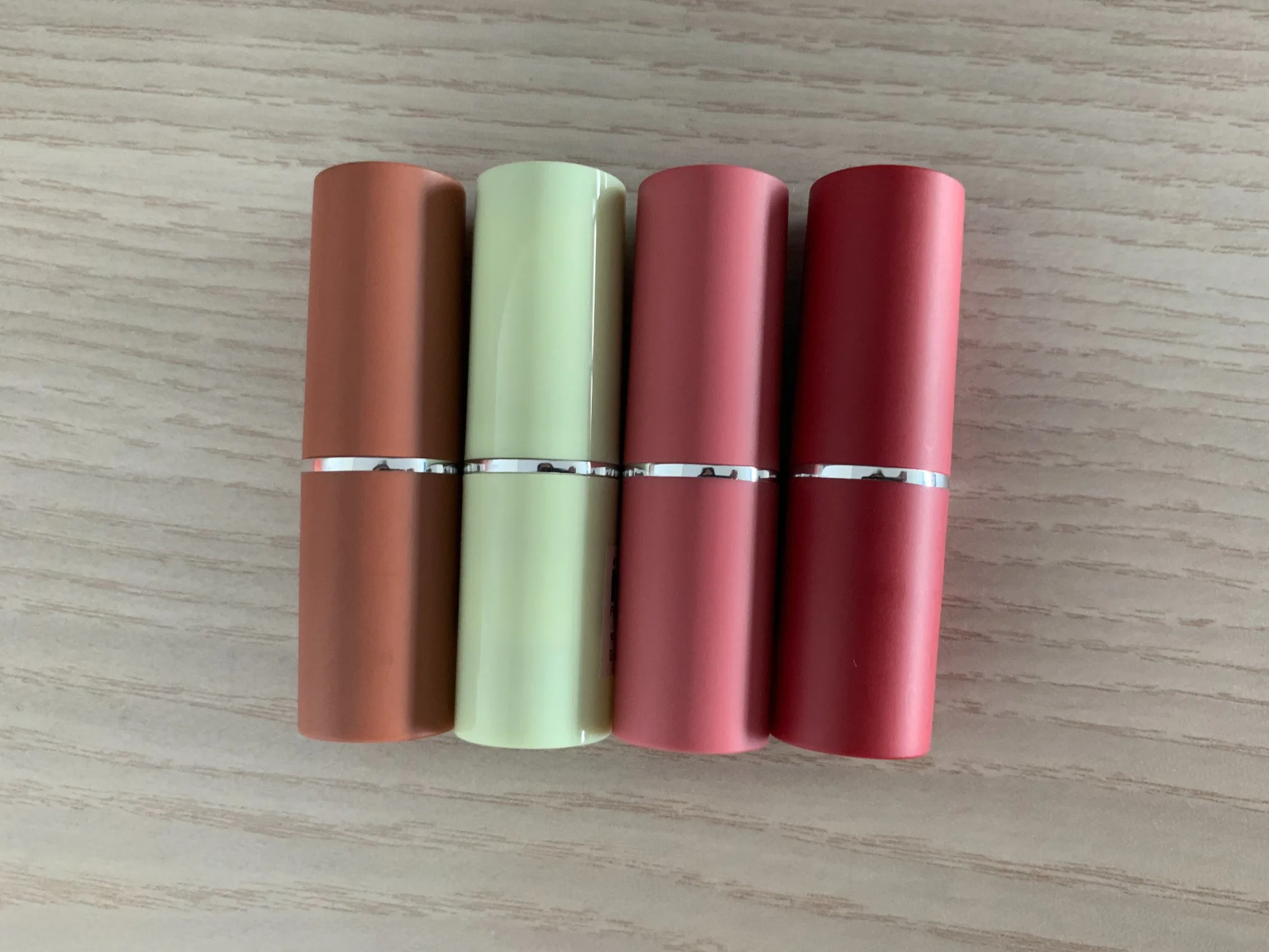 Wholesale/Supplier Cosmetics Round / Square Plastic / Aluminum PCR-ABS Material Lipstick Packaging Tube with 12.1/12.7mm Cup