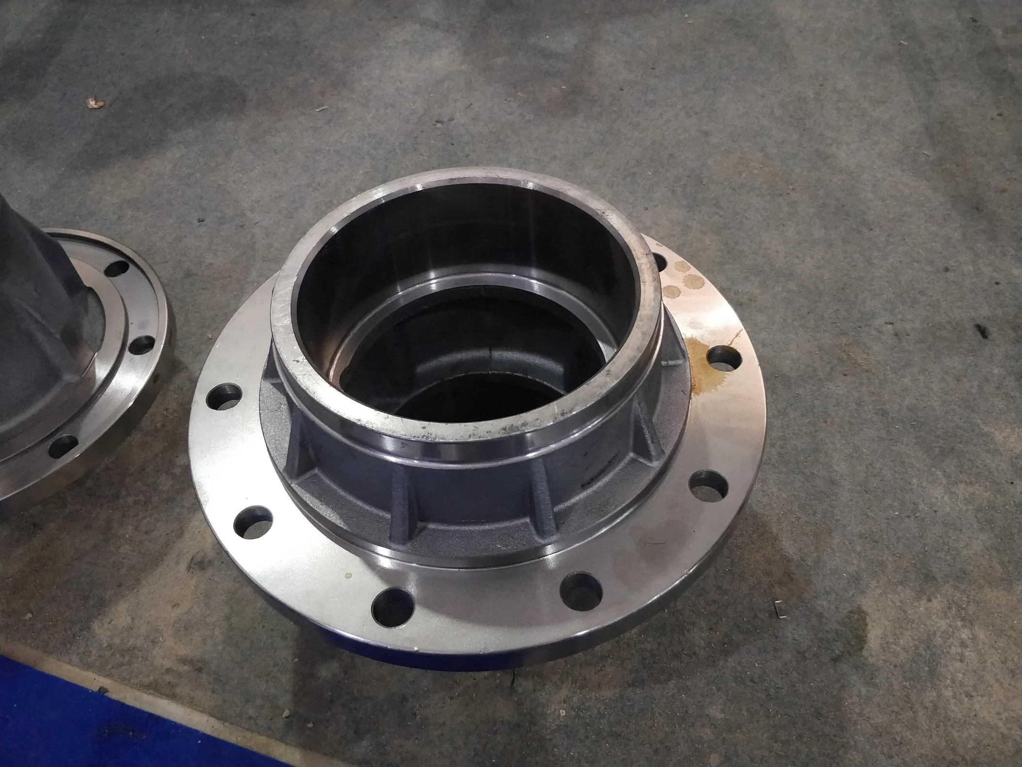 Truck Trailer Spare Parts Fuwa Axle Parts Wheel Hub for Sale