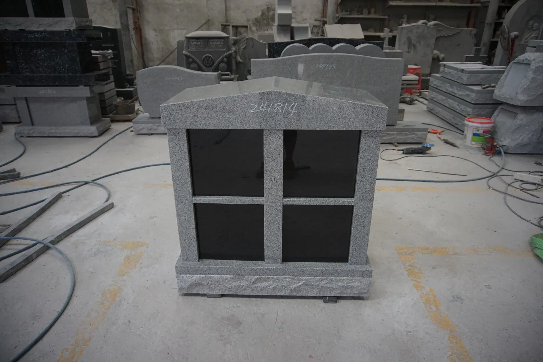 Small Family Granite Niches Grey Granite Black Door Curve Columbarium