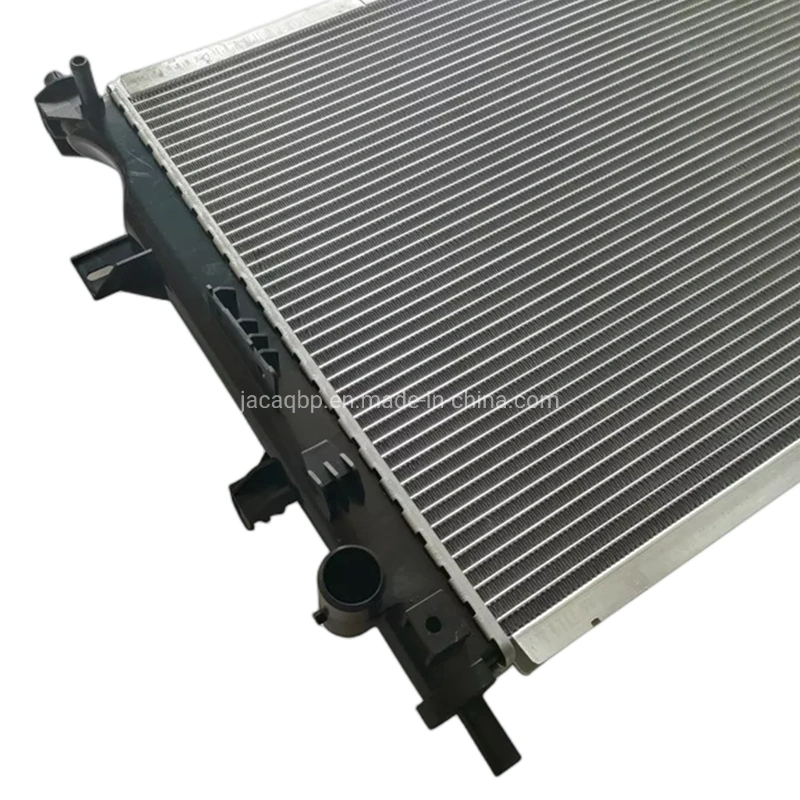 Auto Spare Part Engine Cooling System Original Radiator for Saic Maxus V80 OEM C00036659