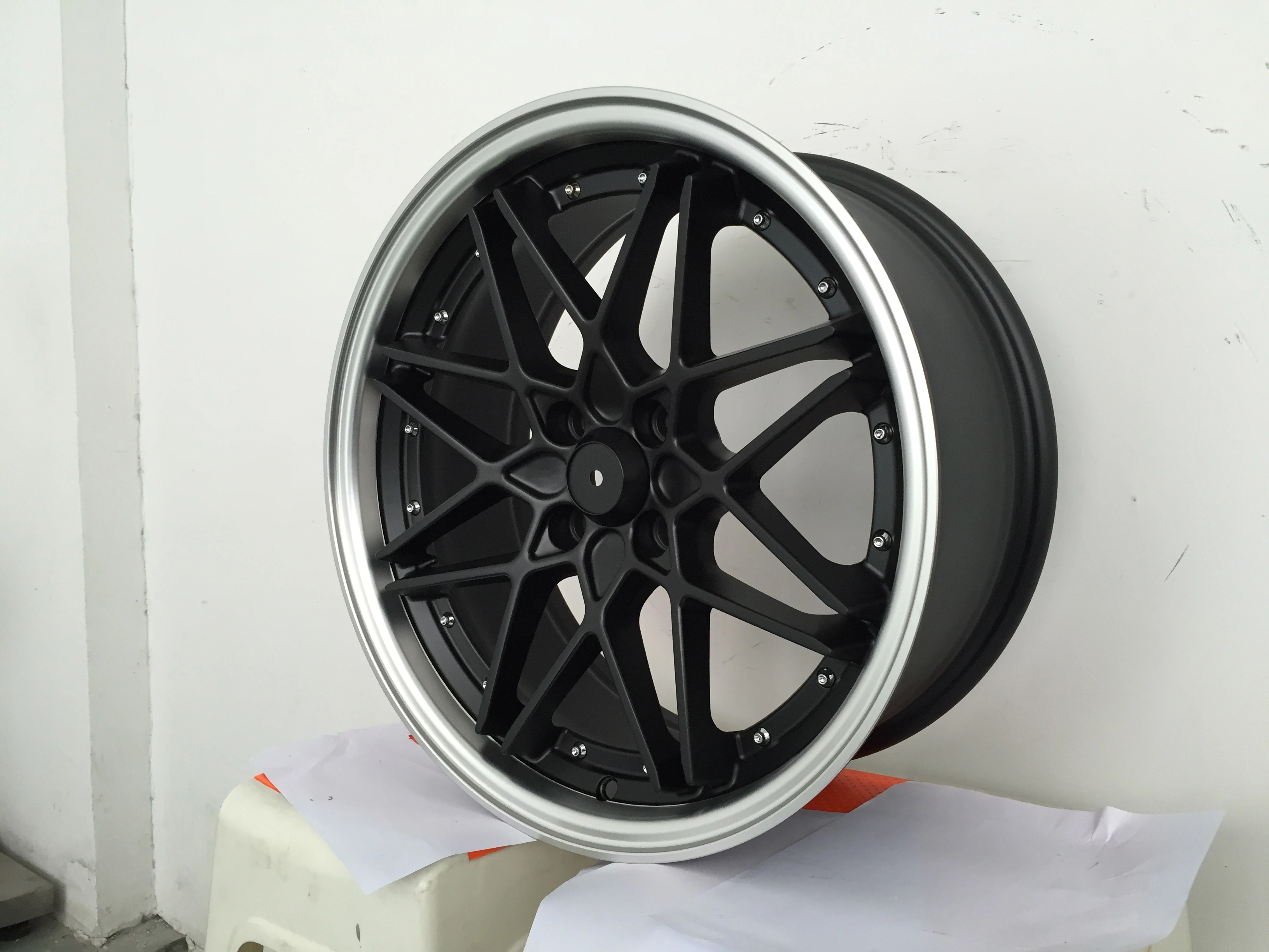 Auto Parts Car Accessories Motorcycle Parts Car Wheels Rims Alloy Wheel Rim